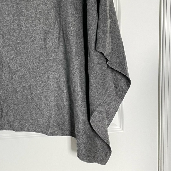 New! Red Envelope 100% cashmere Poncho dark gray nwot 47127 - Picture 5 of 16